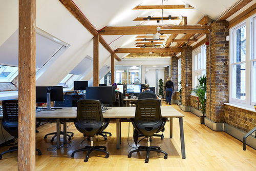 時尚辦公網(wǎng) 辦公設(shè)計 設(shè)計欣賞 趣味工業(yè)風(fēng) 游戲開發(fā)公司hutch games倫敦辦公室擴張設(shè)計欣賞